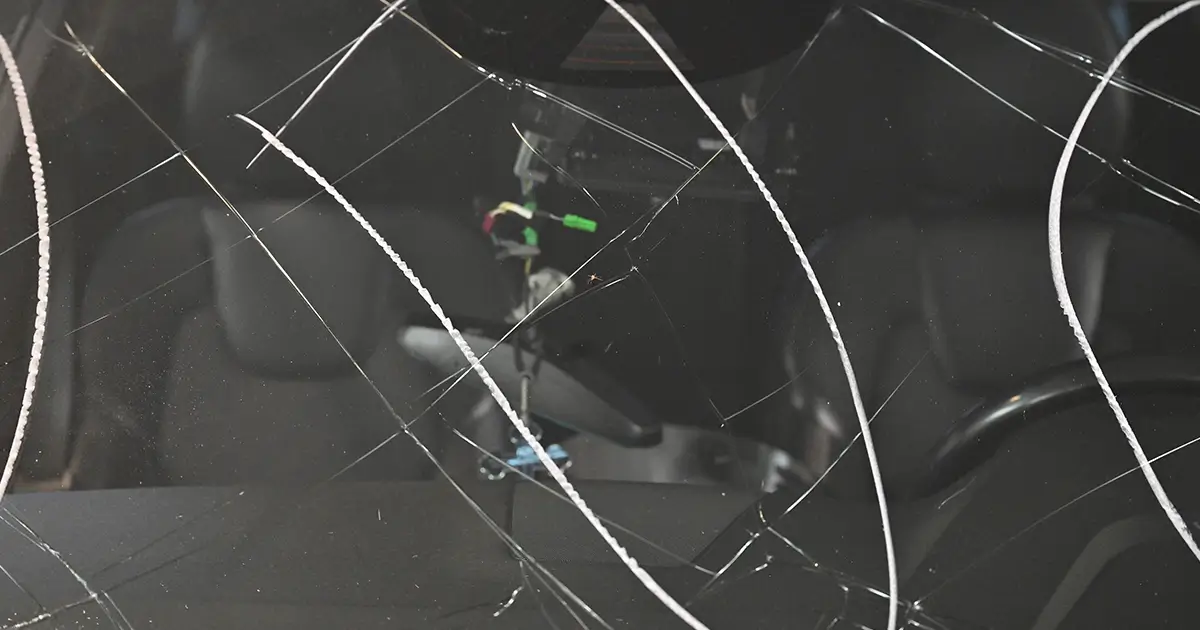 laga sprucken vindruta